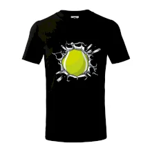 Tenisový míč v triku