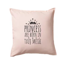 Princesses are born in (vlastní nápis měsíc narození)