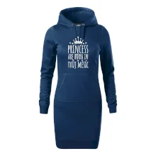 Princesses are born in (vlastní nápis měsíc narození)