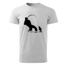 Rybář tahající rybu