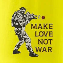 Růže ve zbrani, make love not war
