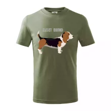 Basset hound pes s nápisem