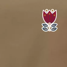 Folklor na prsu květina čtyřlistá