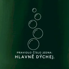 Hlavně dýchej pět stoupajících potápěčských bublin