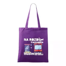 Na rozdíl od tramvajáka musím koukat na cestu