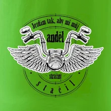 Jezdím tak rychle, aby mi můj anděl strážný stačil