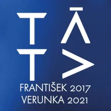 Táta v geometrickém fontu se jmény