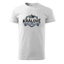 Erb a koruna - králové se rodí v srpnu
