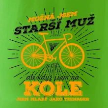 Starší muž - cyklista silniční kolo Starší muž - cyklista silniční kolo