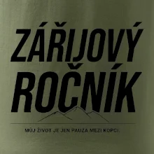 Zářijový ročník. Můj život je jen pauza mezi kopci.