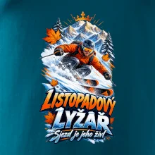 Listopadový lyžař král zasněžených svahů