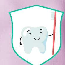 Zoubek na prsu - zubní kartáček