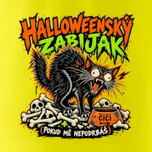 Halloweenský černý kocour čeká na podrbání