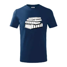 Knihy černobílé na sobě