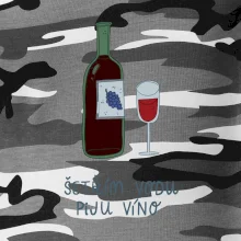 Šetřím vodu piju víno (studio-arte.cz)