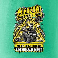 Pozor! narozen v září