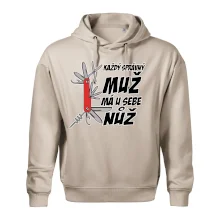 Každý správný muž, má u sebe nůž