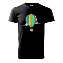 Horkovzdušný balon v oblacích