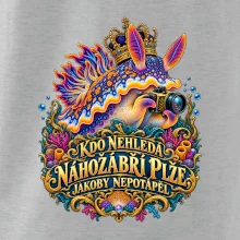 Král makra nahožábří plž s fotoaparátem