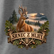 Srnec z mlhy při východu slunce
