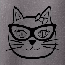 Kočičí holka s brýlemi