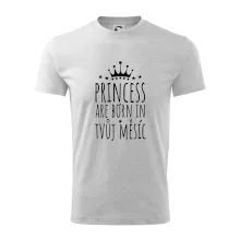Princesses are born in (vlastní nápis měsíc narození)