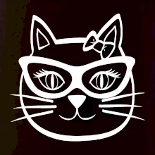 Kočičí holka s brýlemi