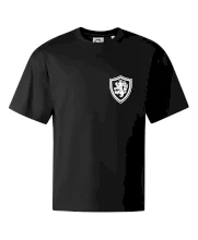 Český lev erb na prsu a na zádech