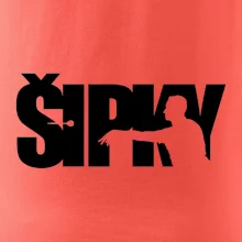 Šipky - nápis se šipkařem
