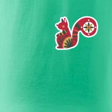 Folklor na prsu veverka