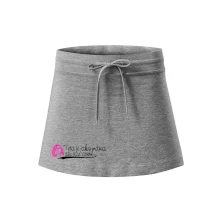 Teta je jako máma, ale je více cool