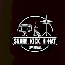 Snare kick hi-hat opakovat - bubenické trio