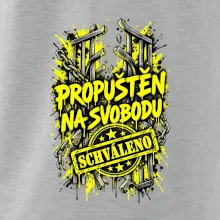 PROPUŠTĚN NA SVOBODU