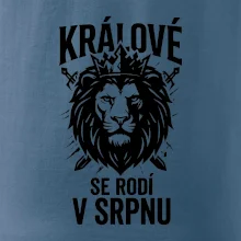 Lev a meče králové se rodí v srpnu