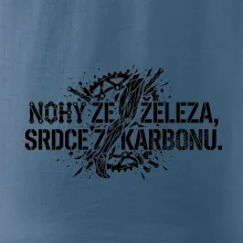 Nohy ze železa, srdce z karbonu