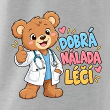 Dobrá nálada léčí - medvídek doktor s palcem nahoru