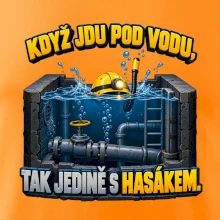 Instalatér pod vodou s hasákem