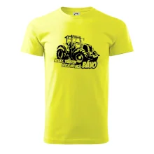 Holky, traktor stojí víc než bávo