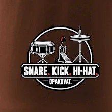Snare kick hi-hat opakovat - bubenické trio