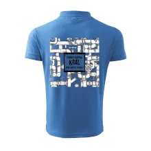 Podejte nářadí, král chce umístit trubku