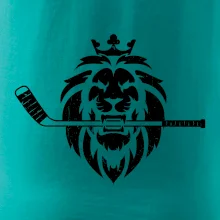 Lev s hokejkou v tlamě