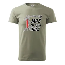 Každý správný muž, má u sebe nůž