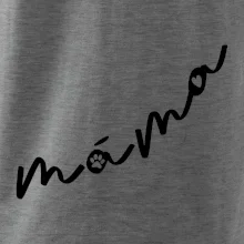 Kočičí máma se jmény na rukávu