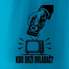 Kdo drží ovladač?