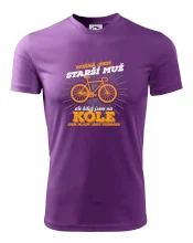Starší muž - cyklista silniční kolo