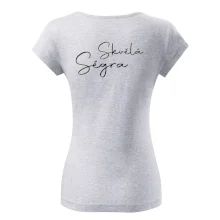 Skvělá ségra - nápis na zádech