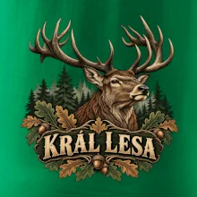Král lesa majestátní jelen s parožím