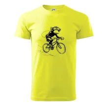 Opice s batohem na kole