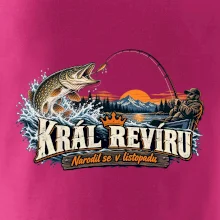 Listopadový rybář král revíru se štikou