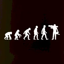 Evoluce dřevorubec - pila a kmen